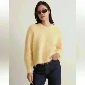 Madewell Brushed V-Neck Sweater in Heather Lemon Size Small